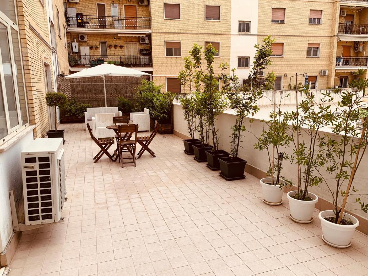 Apartmán A Casa Di Carolina Cassino Exteriér fotografie